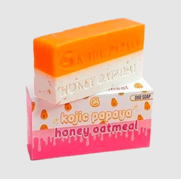 G21 Kojic Papaya Honey Oatmeal Duo Soap 150g - Image 3