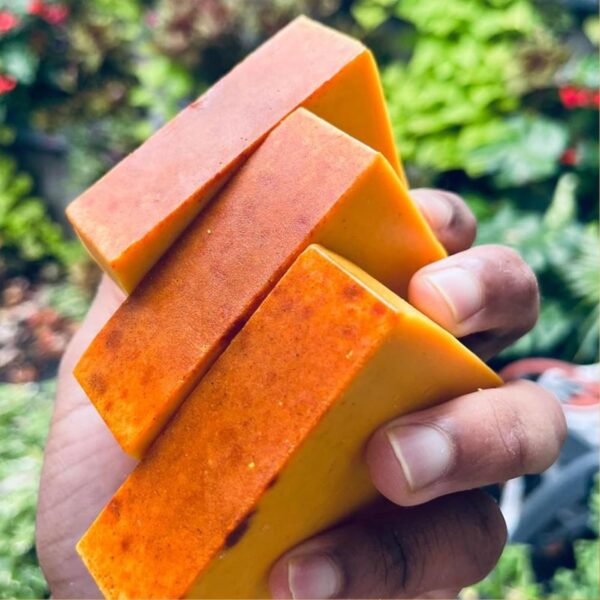Kojic Acid Turmeric Soap  100g - Image 6